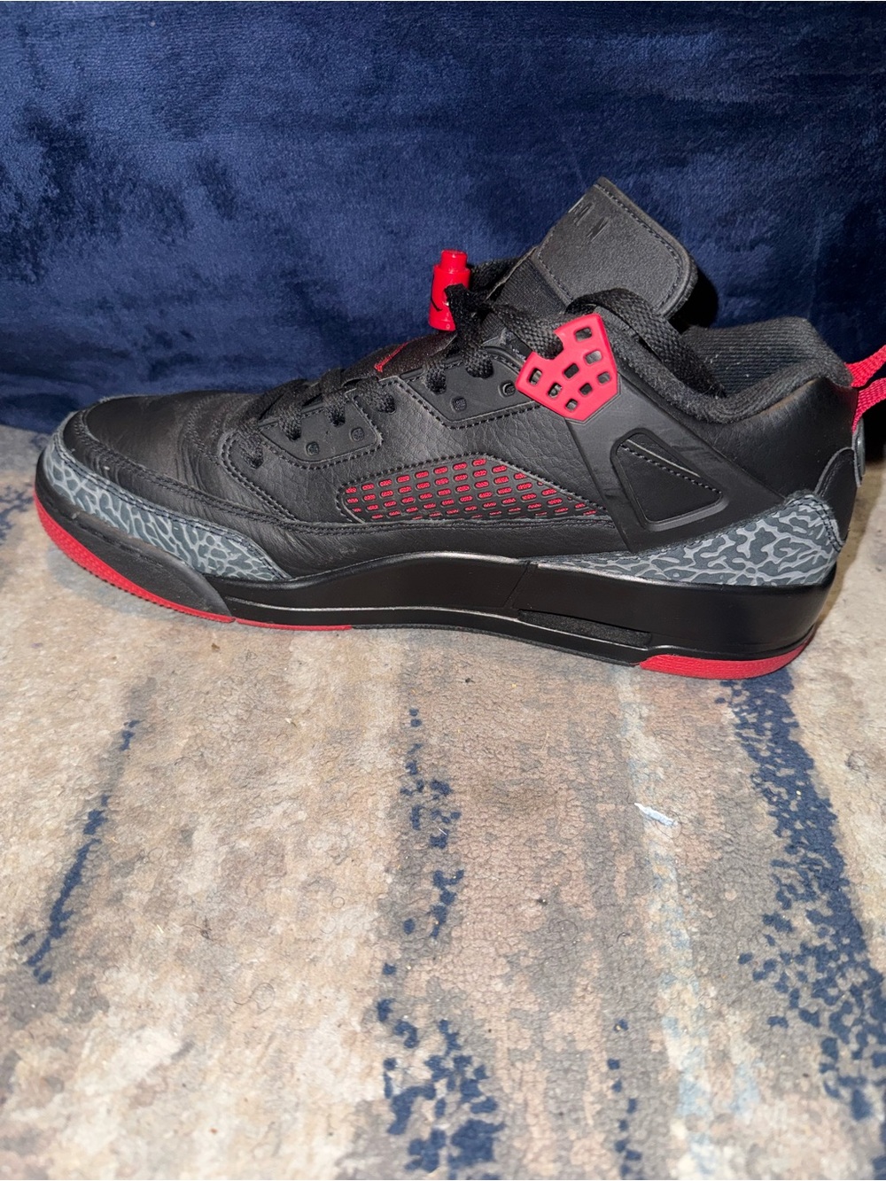 Men’s Jordan Spizike Low
Bred size 12